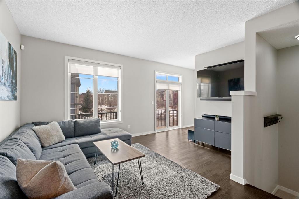 Picture for 102 Walden Circle SE