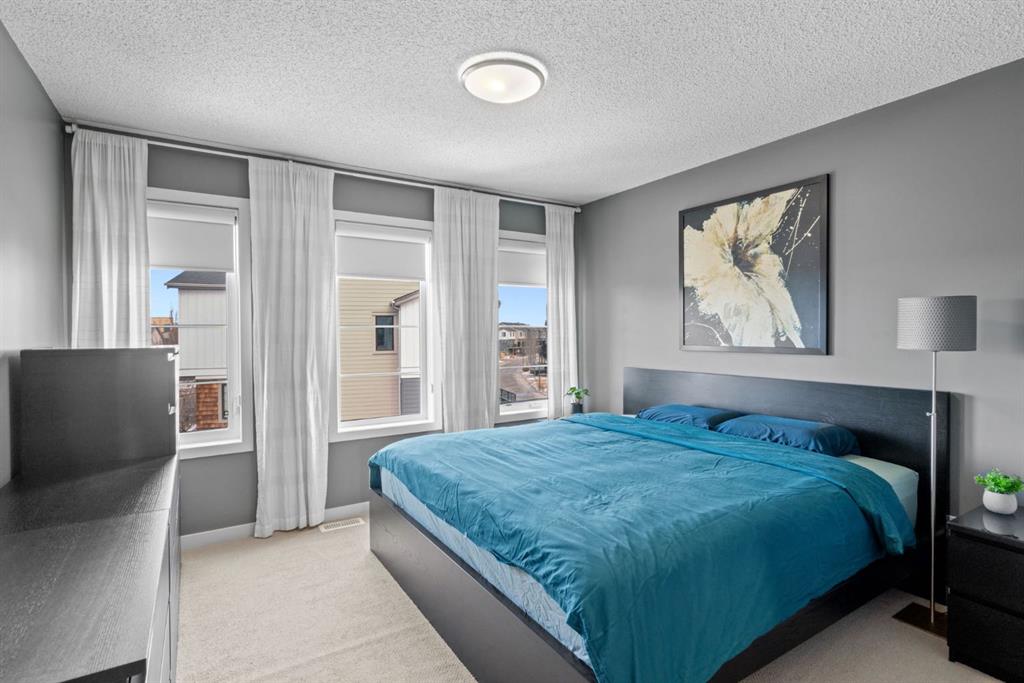 Picture for 102 Walden Circle SE