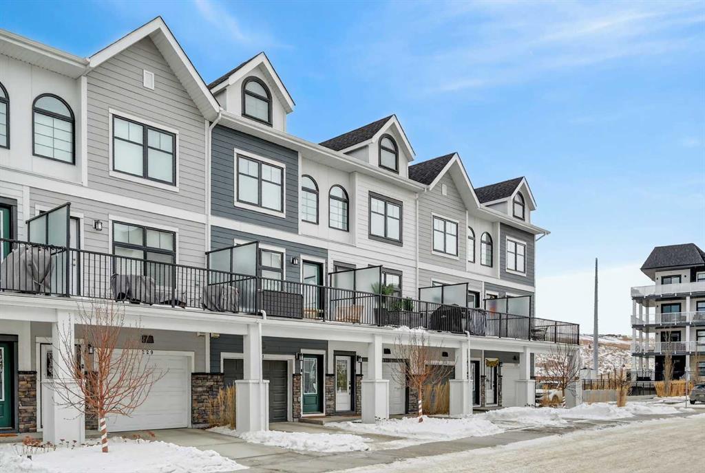 Picture for 233 Les Jardins Park SE