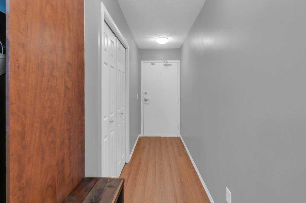 Picture for 2429, 700 Willowbrook Road NW