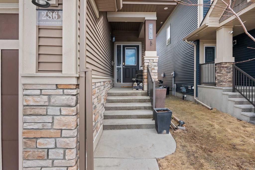 Picture for 286 Kings Heights Drive SE