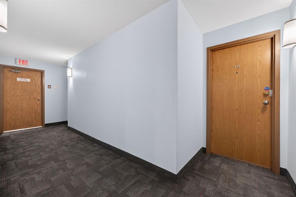 Picture for 315, 335 Garry Crescent NE