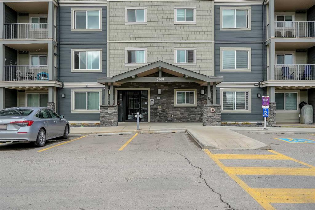 Picture for 3212, 181 Skyview Ranch Manor NE