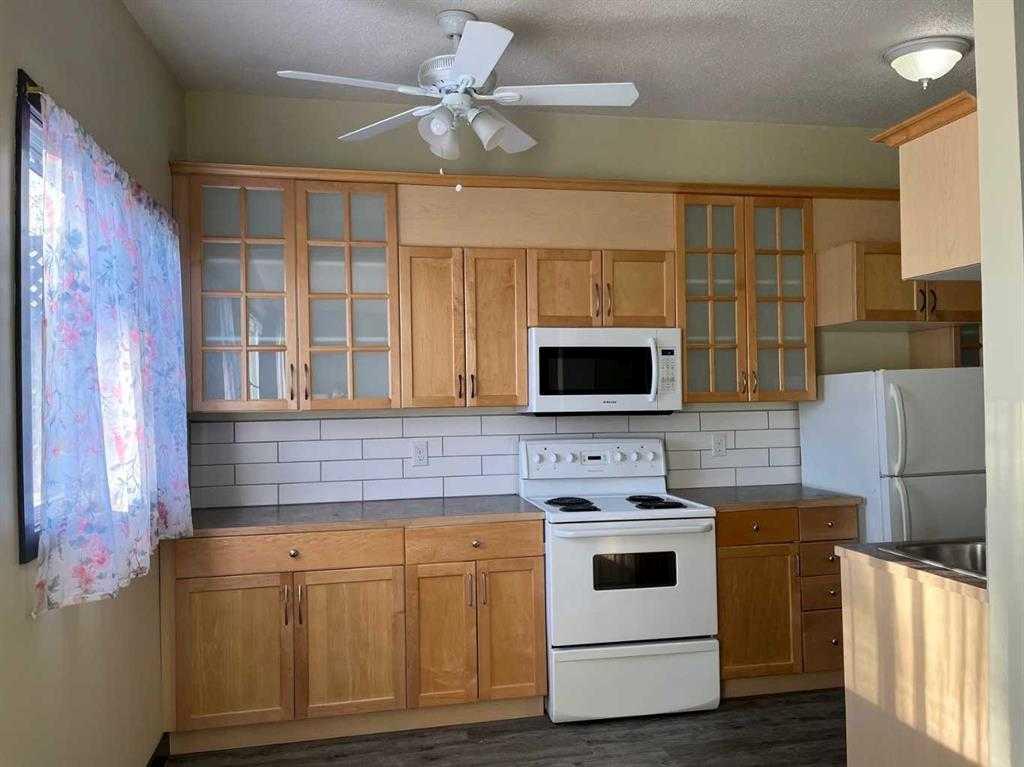 Picture for 5906 60 Street 