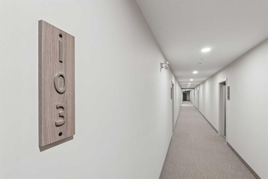 Picture for 103, 655 Shawnee Square SW