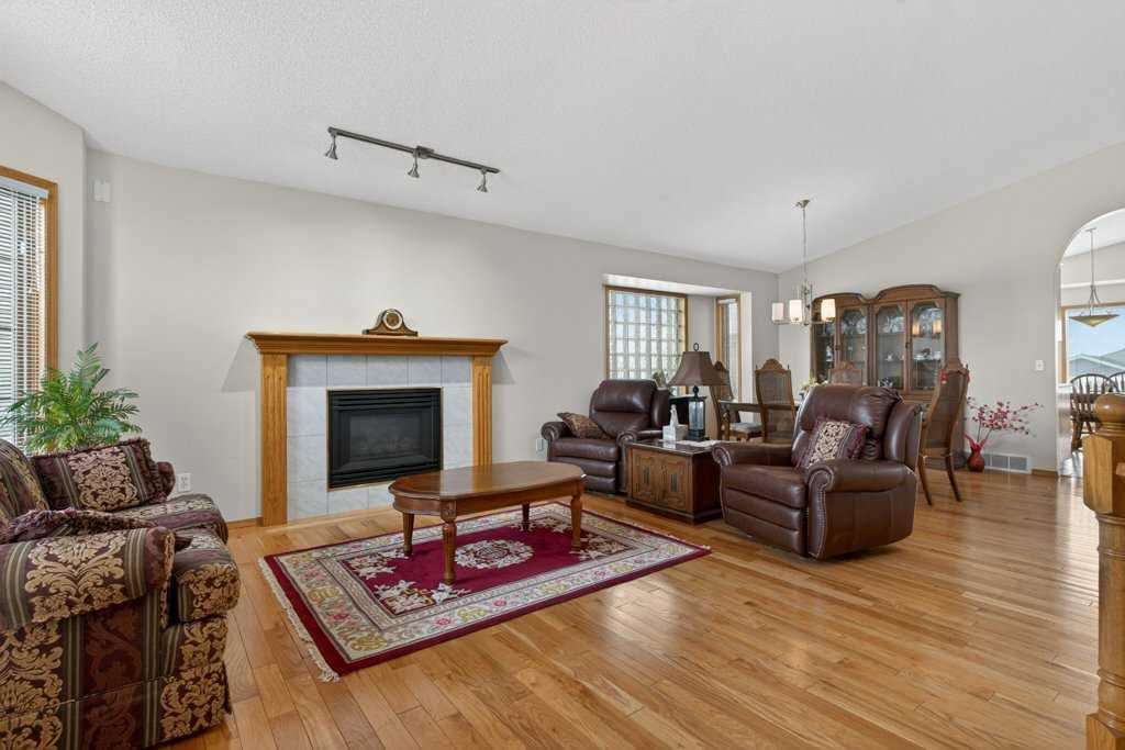 Picture for 68 Arbour Wood Close NW