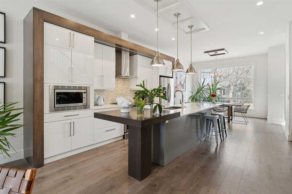 Picture for 3737 43 Street SW