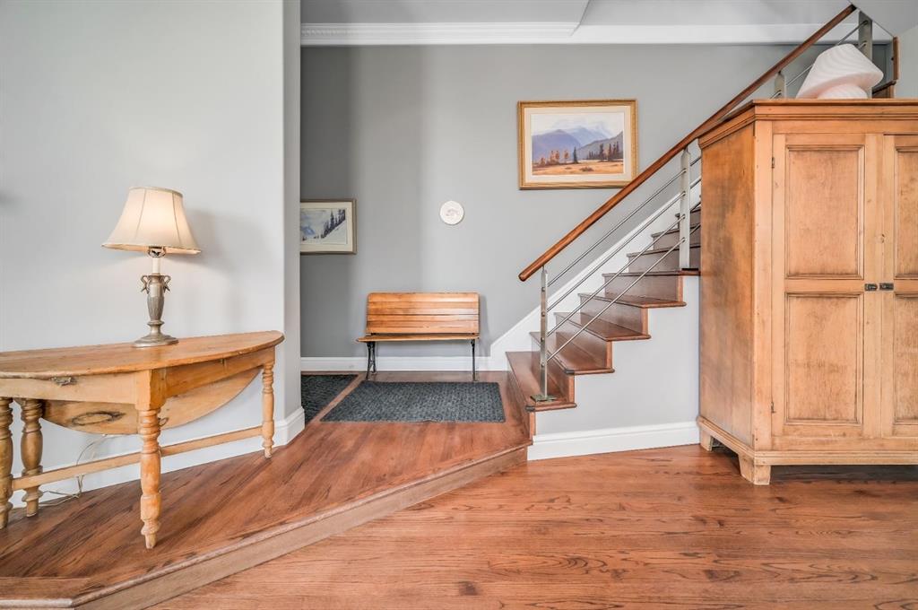 Picture for 202, 3650 2 Street SW