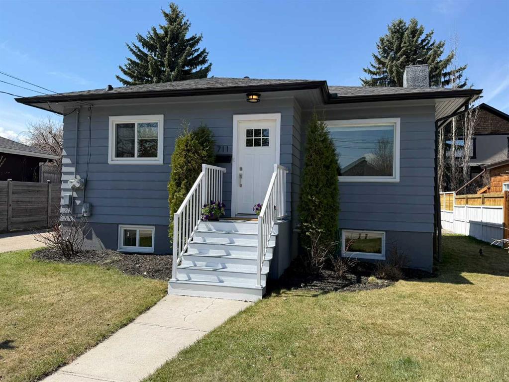 Picture for 711 14A Street SE