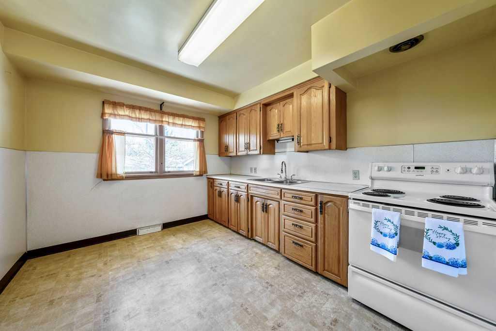 Picture for 1447 Renfrew Drive NE