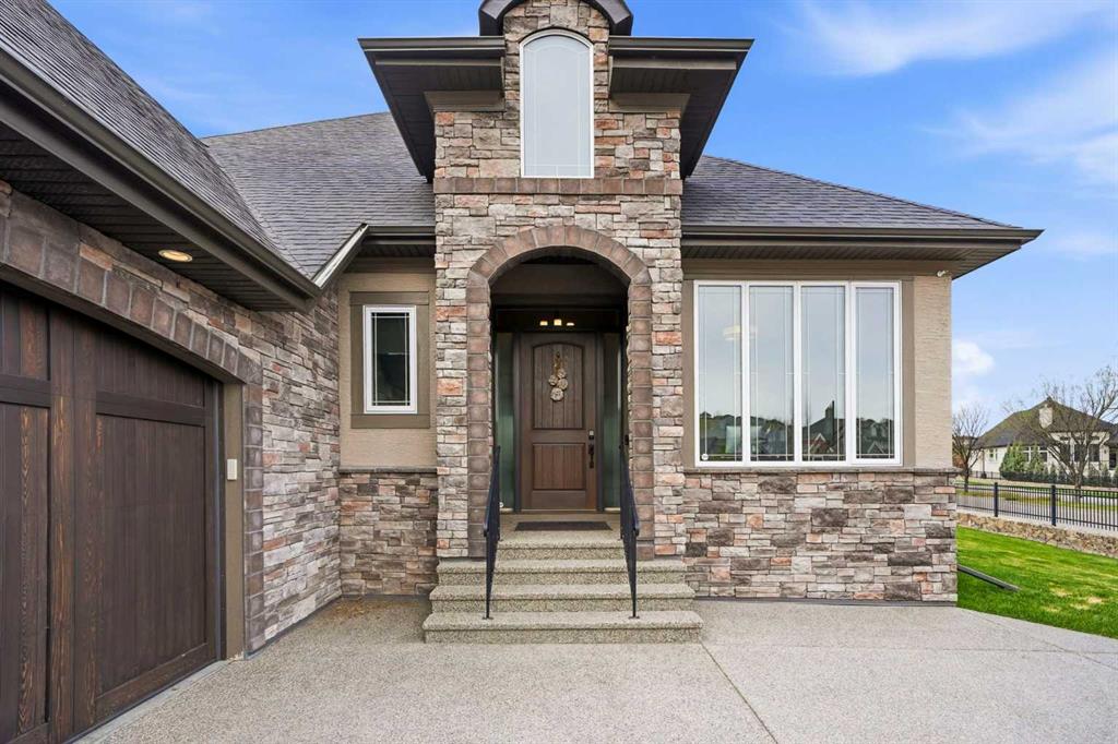 Picture for 45 Cranbrook Heights SE
