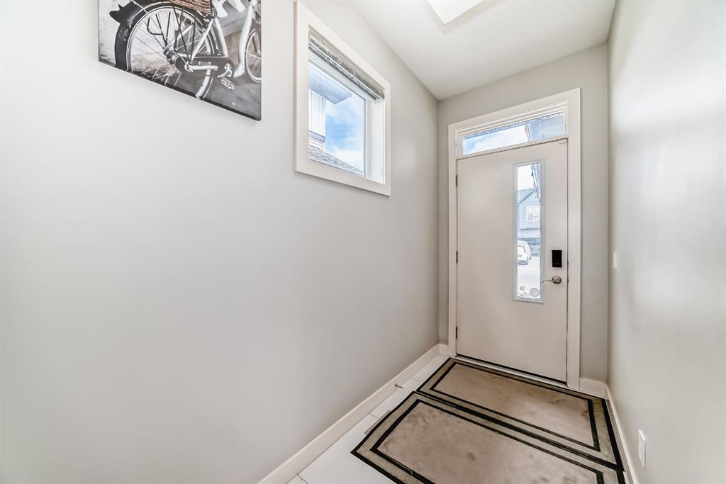 Picture for 85 Savanna Close NE