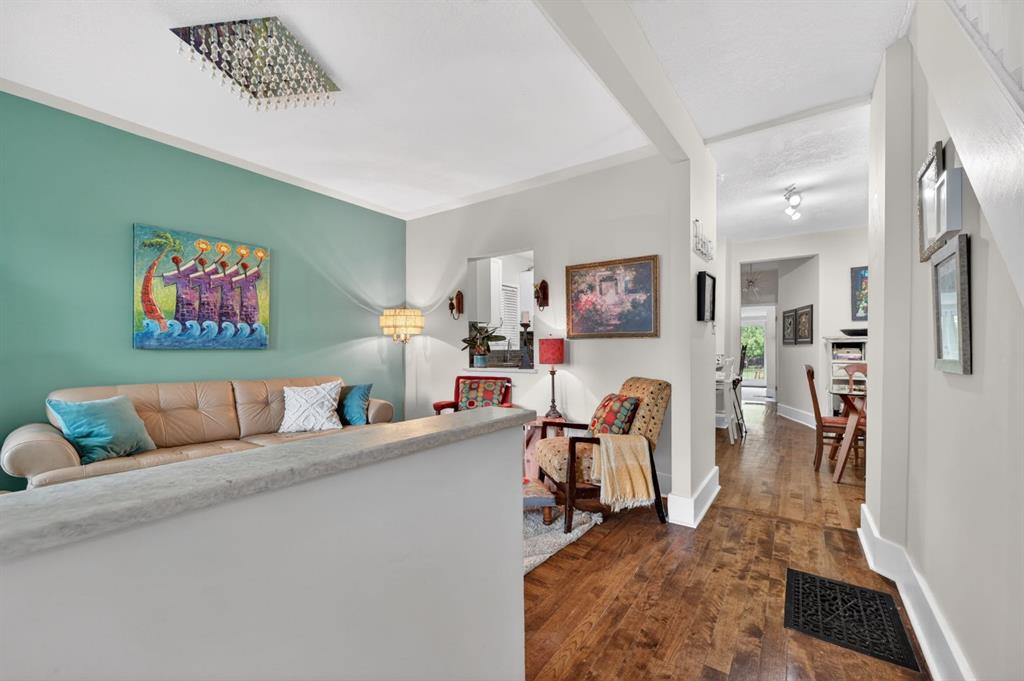 Picture for 447 Marsh Road NE