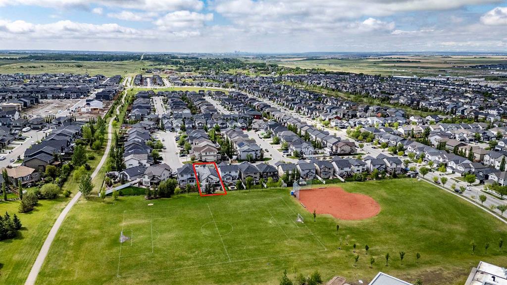 Picture for 242 Kingsbury View SE