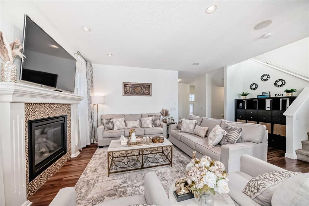 Picture for 33 Redstone Drive NE
