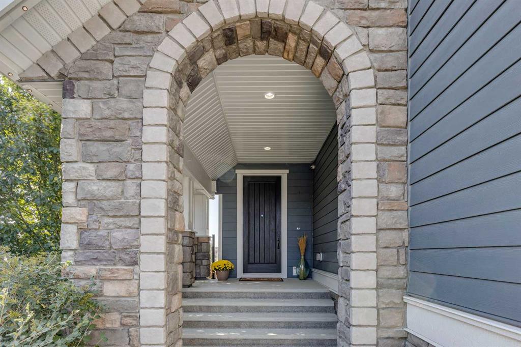 Picture for 161 Kingsmere Cove SE