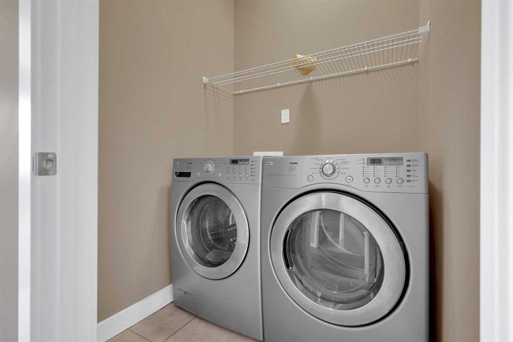 Picture for 87 Baysprings Way SW https://www.cirrealty.ca/reb/creb/15/A2264015_13.jpg