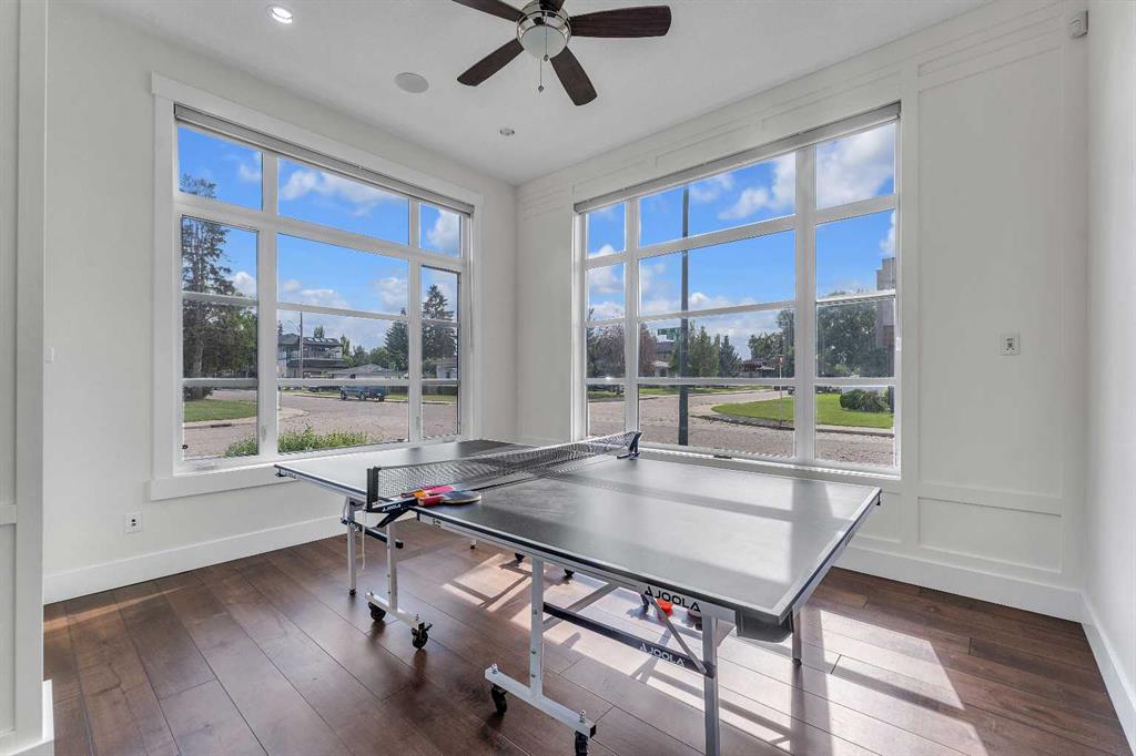 Picture for 602 22 Avenue NE