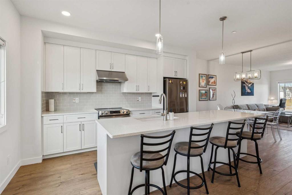 Picture for 259 Lucas Boulevard NW https://www.cirrealty.ca/reb/creb/15/A2266915_12.jpg