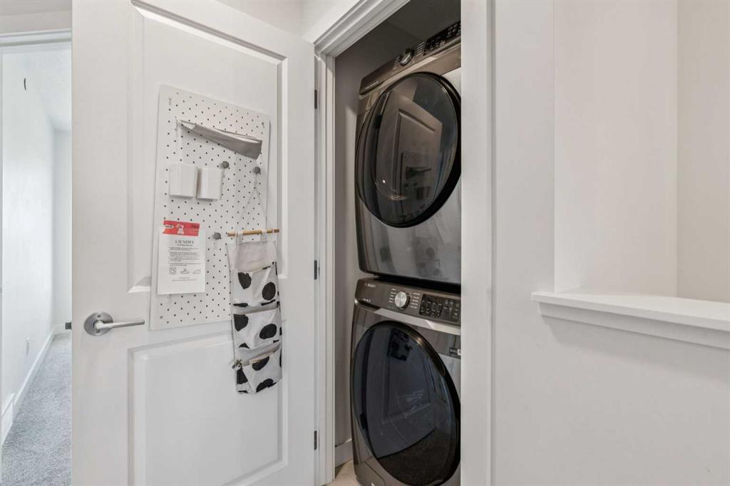 Picture for 259 Lucas Boulevard NW https://www.cirrealty.ca/reb/creb/15/A2266915_25.jpg