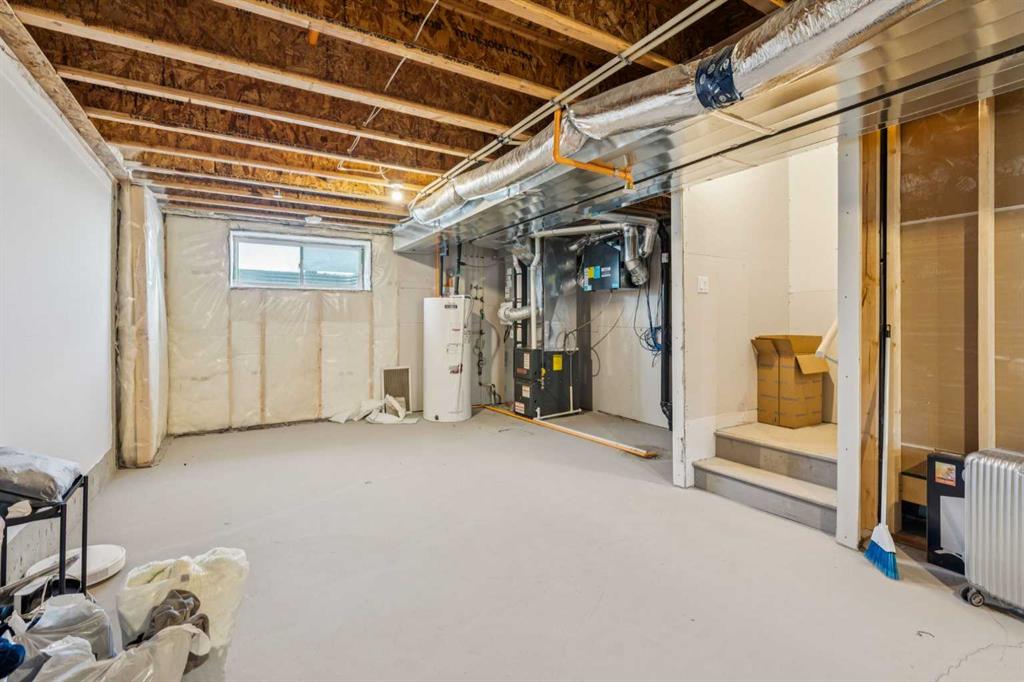 Picture for 259 Lucas Boulevard NW https://www.cirrealty.ca/reb/creb/15/A2266915_26.jpg