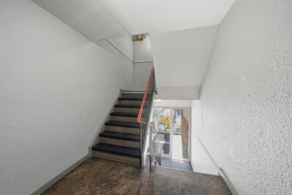 Picture for 4746 55 Street 