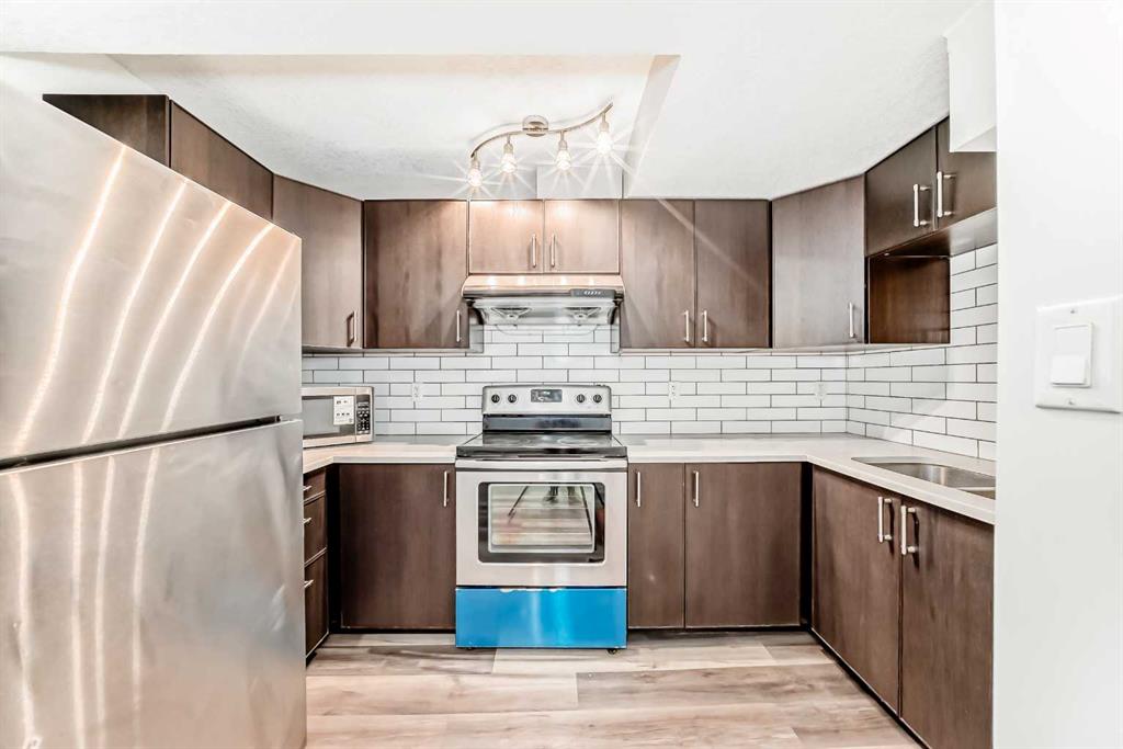 Picture for 623 68 Avenue SW