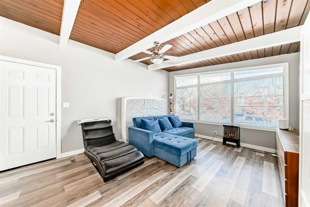 Picture for 623 68 Avenue SW