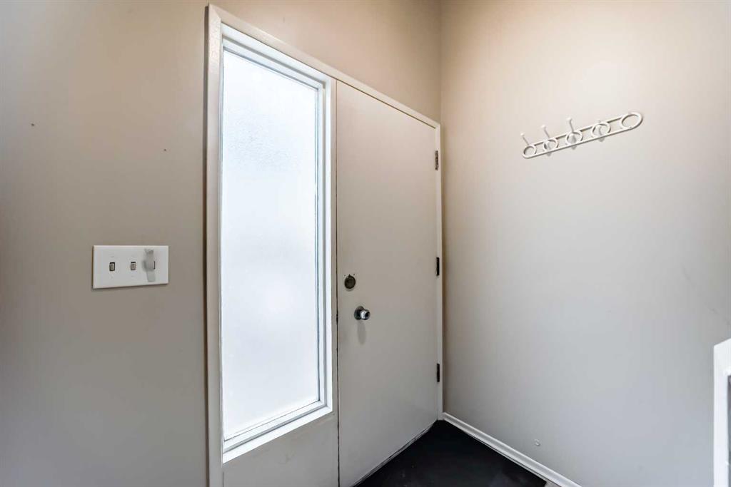 Picture for 16 Beaver Dam Place NE