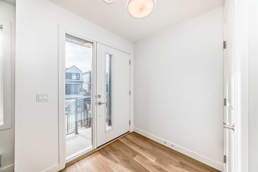 Picture for 8508 21 Avenue SE