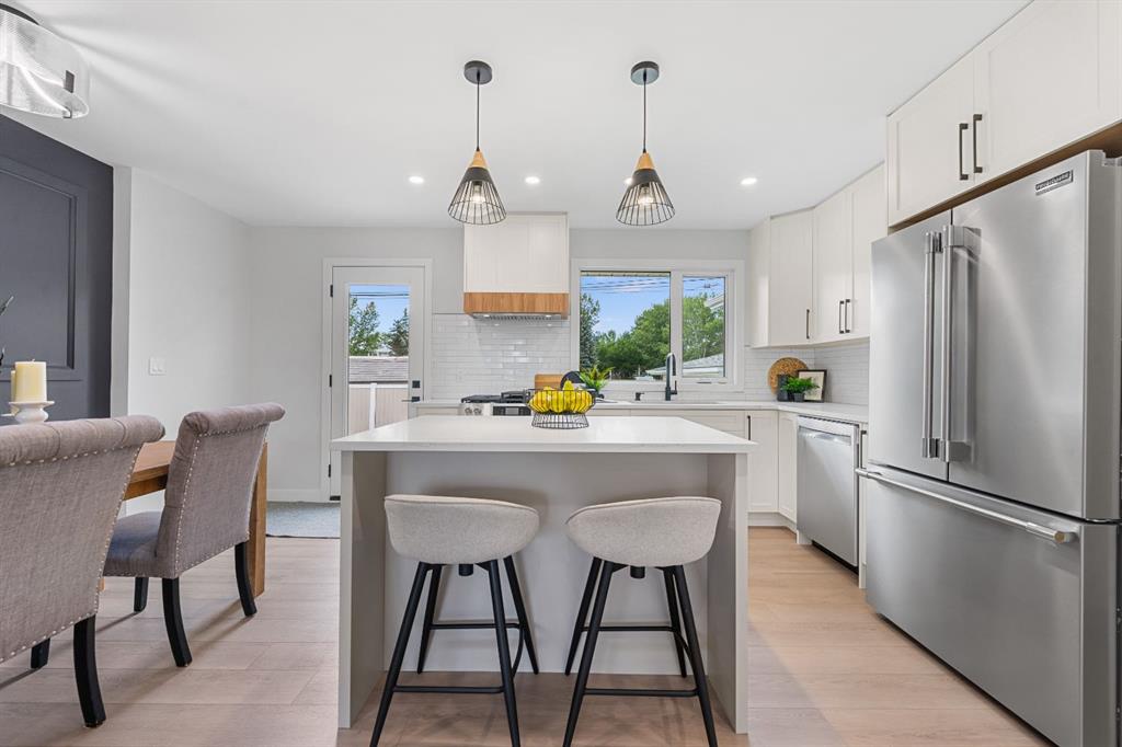 Picture for 9519 2 Street SE