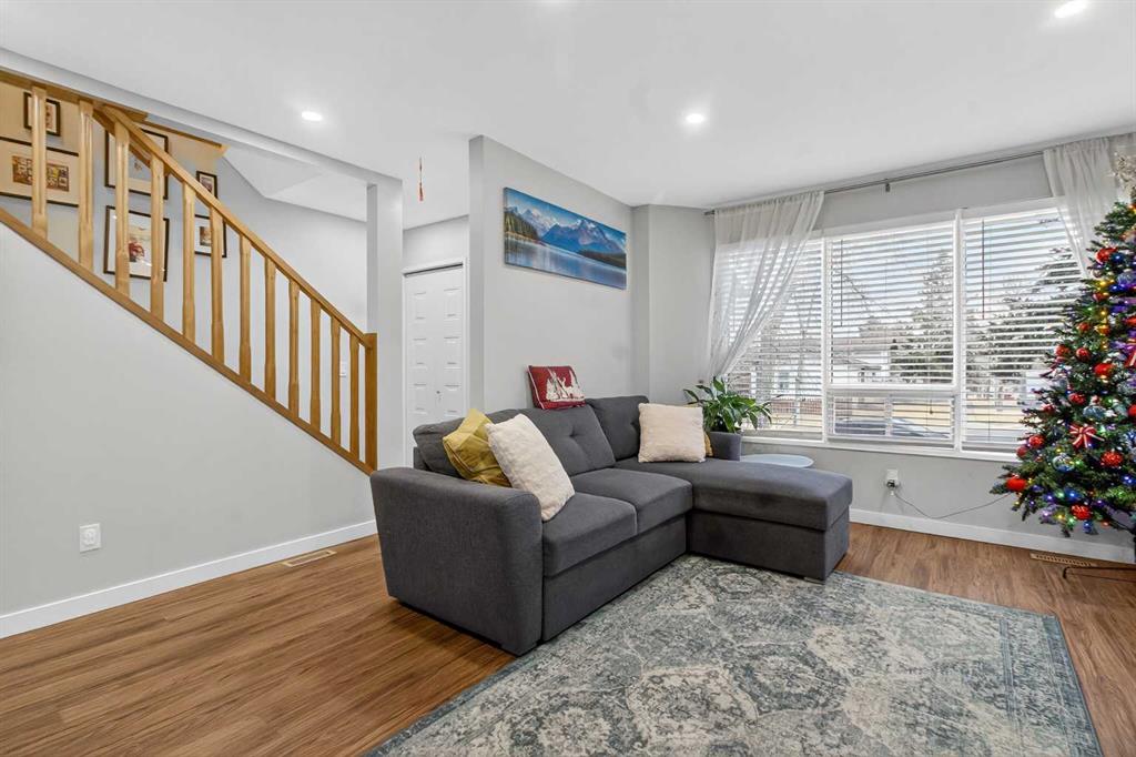 Picture for 1451 Berkley Drive NW