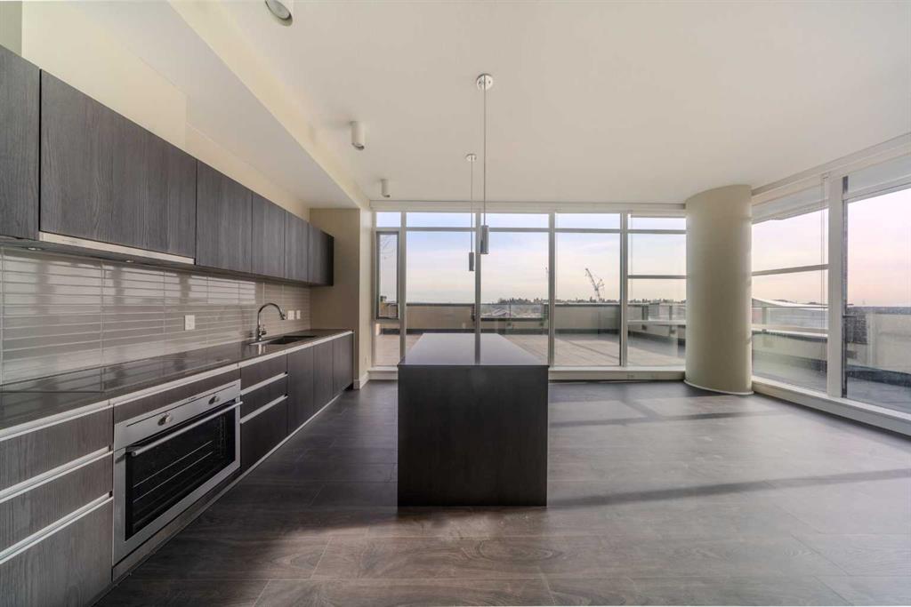 Picture for 702, 1188 3 Street SE