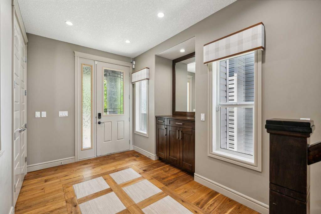 Picture for 152 Evansborough Way NW