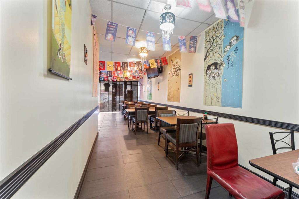 Picture for 920 36 Street NE