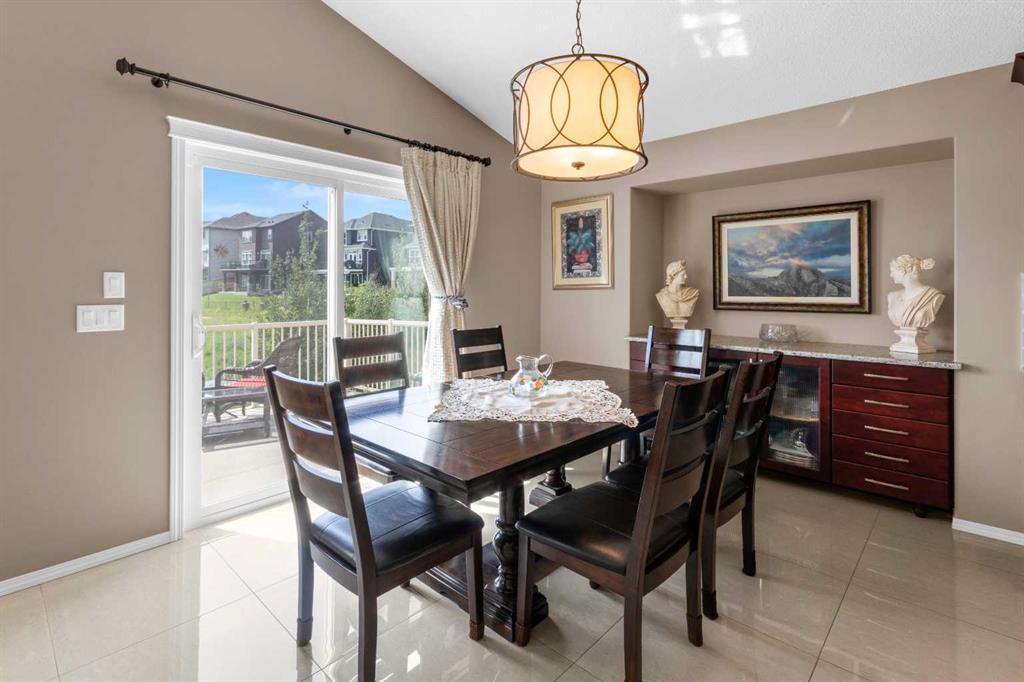 Picture for 68 Nolanlake View NW