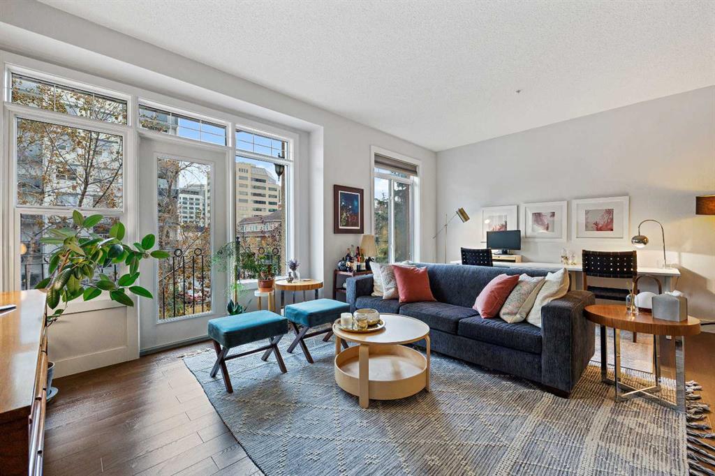 Picture for 304, 923 15 Avenue SW