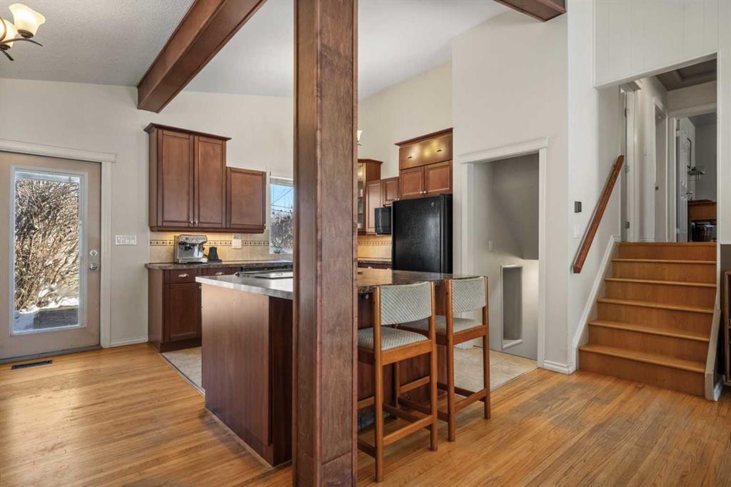 Picture for 2720 45 Street SW