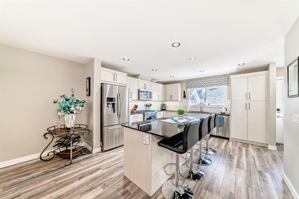 Picture for 91 Baysprings Terrace 