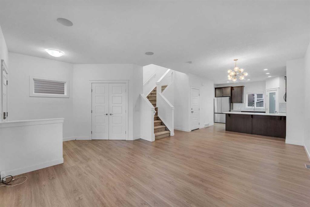 Picture for 9 Redstone Common NE