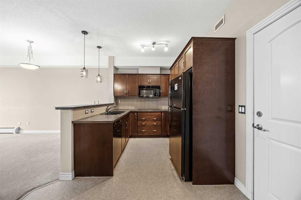 Picture for 454, 26 Val Gardena View SW