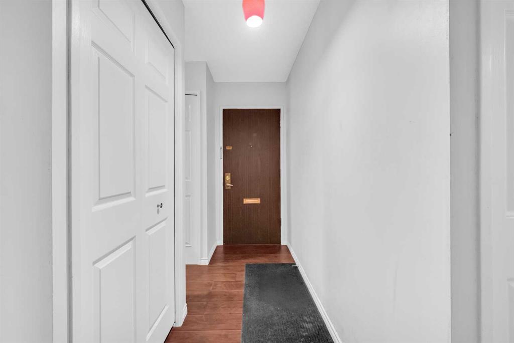 Picture for 451, 1620 8 Avenue NW