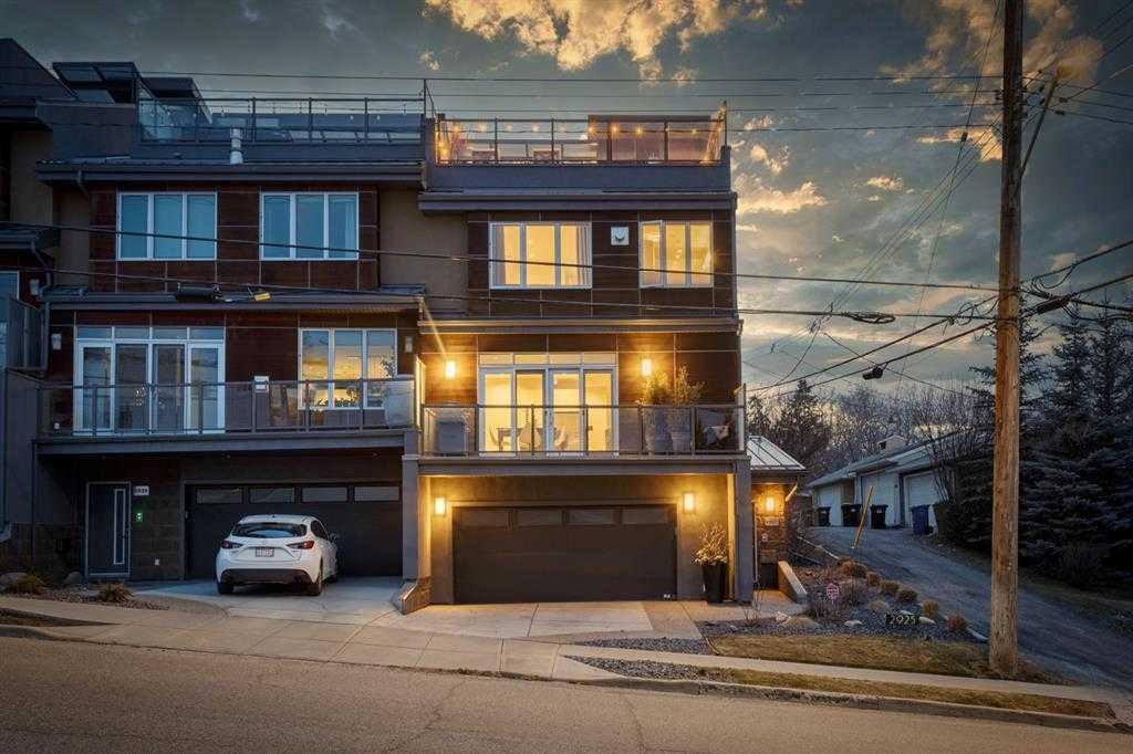 Picture for 2925 17 Street SW