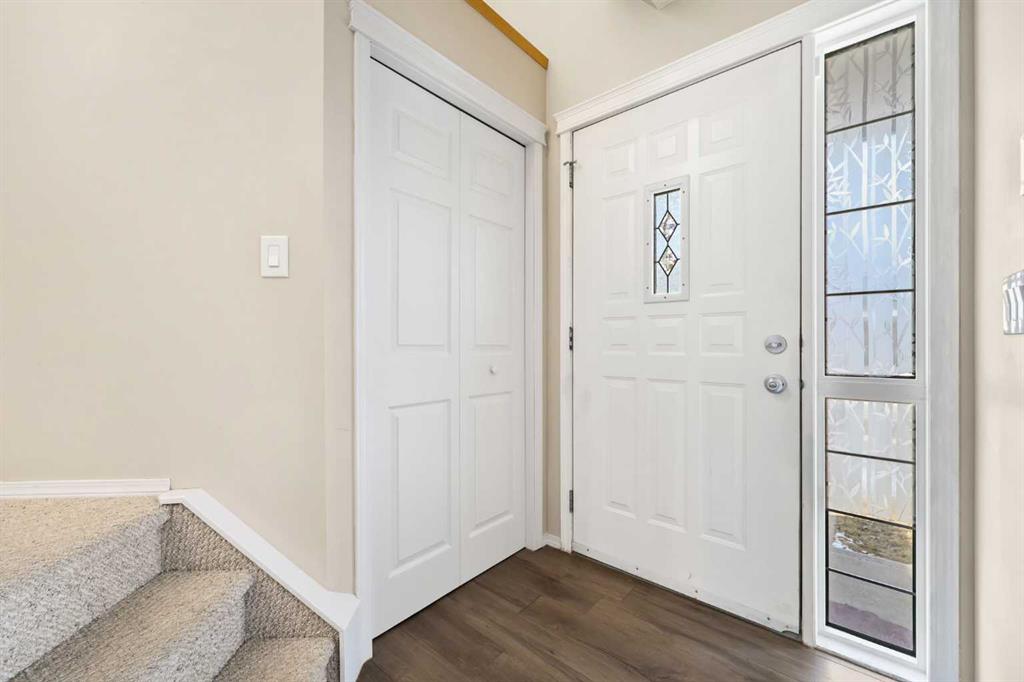 Picture for 40 Eversyde Circle SW