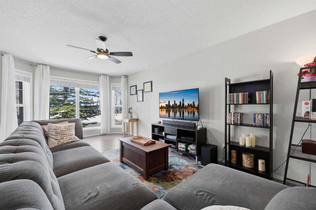 Picture for 40 Eversyde Circle SW