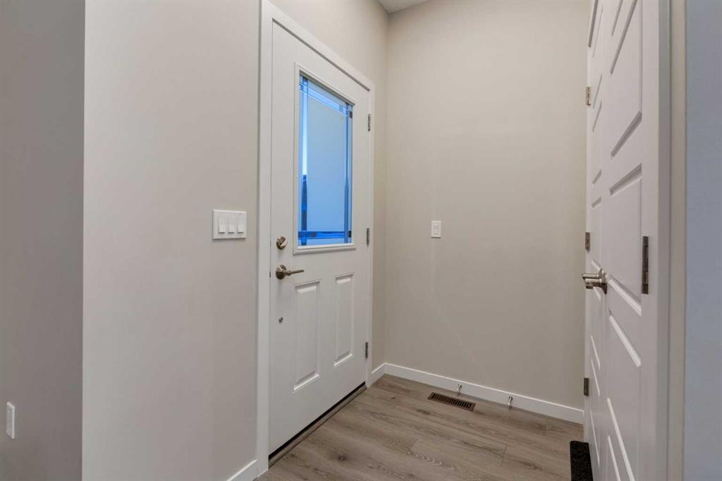 Picture for 123 DRAKE LANDING Loop 