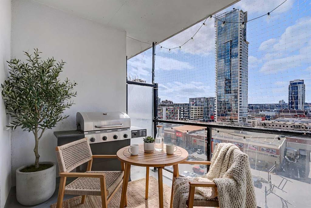 Picture for 801, 1053 10 Street SW