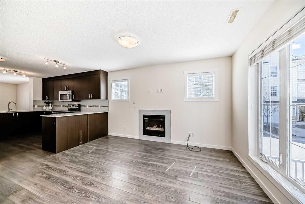 Picture for 204 Auburn Bay Circle SE