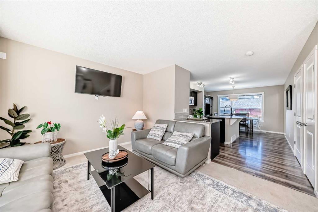 Picture for 120 Evansridge Court NW