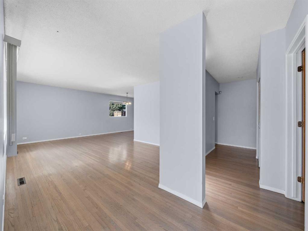 Picture for 5123 Bulyea Road NW